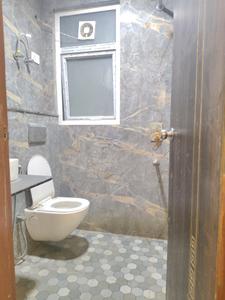 Bedroom Two Image of 2000 Sq.ft 4 BHK Apartment / Flat for sale in Freedom Fighters Enclave New Delhi for Rs. 18000000