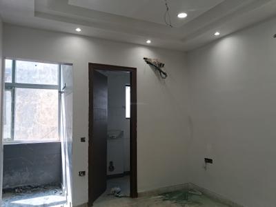 Bedroom Image of 1350 Sq.ft 3 BHK Builder Floor for sale in Paschim Vihar New Delhi for Rs. 27000000
