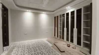 Bedroom Image of 5200 Sq.ft 5 BHK Builder Floor for sale in Kaushambi Ghaziabad for Rs. 60000000
