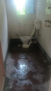 Bathroom Image of 320 Sq.ft 1 RK Independent House for rent in Salt Lake City Kolkata for Rs. 12000