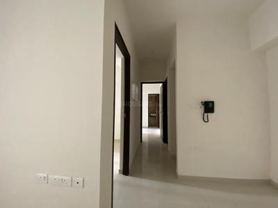 Hall Image of 800 Sq.ft 2 BHK Apartment / Flat for sale in Lodha Amara, Kolshet Thane for Rs. 10200000