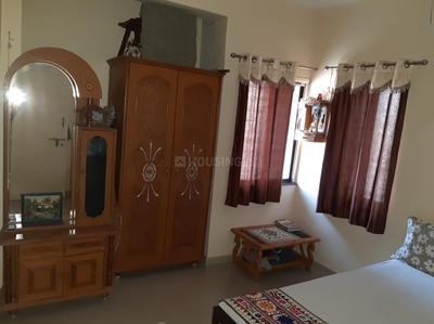 Bedroom Image of 650 Sq.ft 2 BHK Apartment / Flat for sale in Madhapar Rajkot for Rs. 2100000