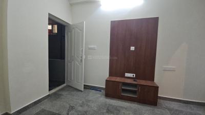 Living Room Image of 600 Sq.ft 1 BHK Apartment / Flat for rent in BTM Layout Bengaluru for Rs. 15000