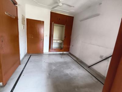 Bedroom Image of 2100 Sq.ft 3 BHK Apartment / Flat for rent in Naval Technical Officers Apartment, Sector 22 Dwarka New Delhi for Rs. 50000