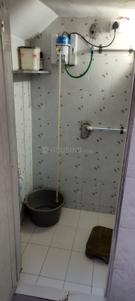 Bathroom Image of 960 Sq.ft 1 RK Independent House for rent in Bhakti Nagar Rajkot for Rs. 4000