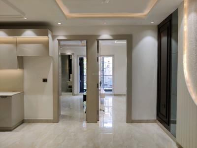 Dining Area Image of 1400 Sq.ft 3 BHK Apartment / Flat for sale in Vaishali Ghaziabad for Rs. 18500001