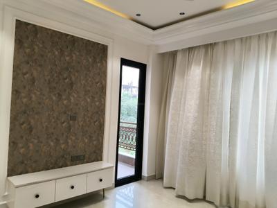 Bedroom Image of 2700 Sq.ft 4 BHK Builder Floor for sale in Palm Ardee City 4, Sector 52 Gurgaon for Rs. 42500000