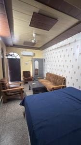 Bedroom Image of 900 Sq.ft 1 BHK Duplex for rent in Vikas Nagar Lucknow for Rs. 19000