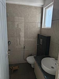 Bathroom Image of 900 Sq.ft 3 BHK Apartment / Flat for sale in Serenity Sky, Kharar Mohali for Rs. 7200000