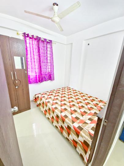 f buildibg Bedroom 1