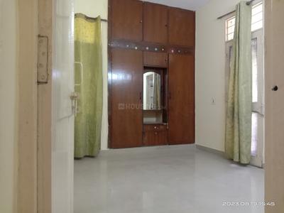 Bedroom Image of 1300 Sq.ft 3 BHK Apartment / Flat for rent in Mahavir Apartment, Sector 29 Noida for Rs. 37000