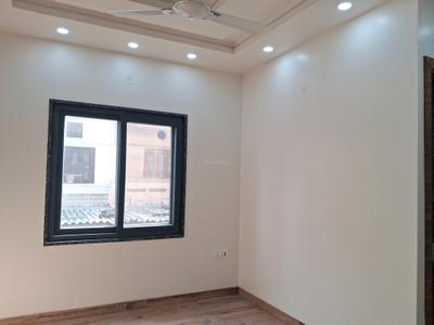 Bedroom Image of 1200 Sq.ft 3 BHK Builder Floor for sale in Paschim Vihar New Delhi for Rs. 22500000