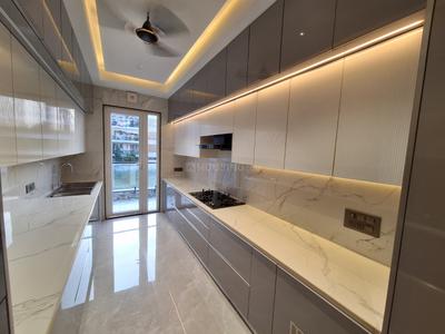 Kitchen Image of 2600 Sq.ft 4 BHK Builder Floor for sale in Ansal Esencia Sector 67, Sector 67 Gurgaon for Rs. 35000000