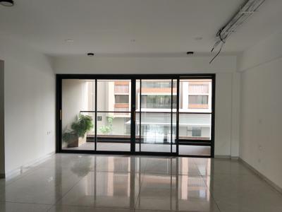 Living Room Image of 3100 Sq.ft 4 BHK Apartment / Flat for sale in Kamnath Sepal Residency, Satellite Ahmedabad for Rs. 35000000