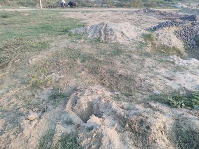 Image of 630 Sq.ft Residential Plot / Land for sale in Mansarovar Park Lalkua, Bamheta Village, Ghaziabad for Rs. 3150000