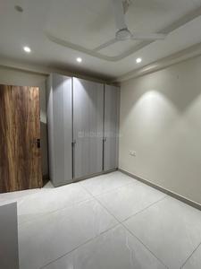Bedroom Image of 1200 Sq.ft 2 BHK Builder Floor for rent in Preet Vihar New Delhi for Rs. 22000
