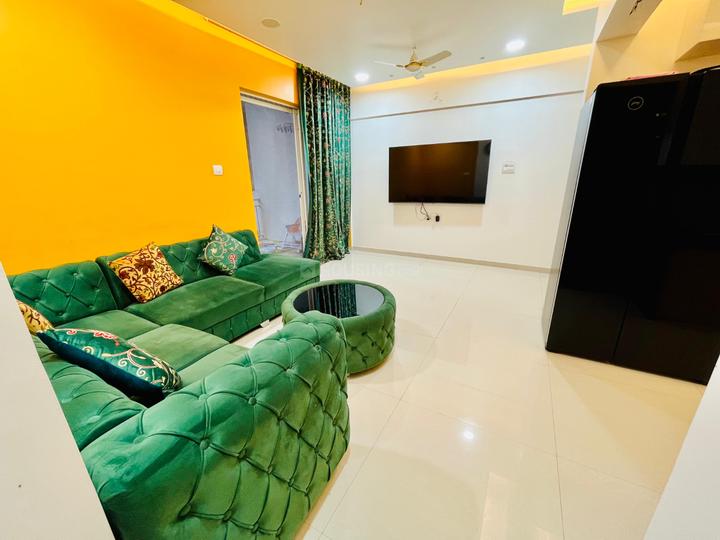 Gagan Tisha Main Image 1