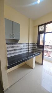 Kitchen Image of 372 Sq.ft 1 RK Apartment / Flat for rent in Sector 72 Noida for Rs. 12499