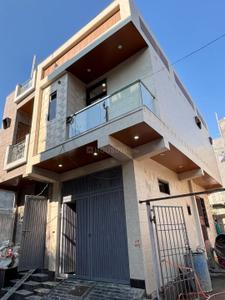 Image of 388 Sq.ft 2.5 BHK Independent House for sale in Dwarka Mor, New Delhi for Rs. 5500000