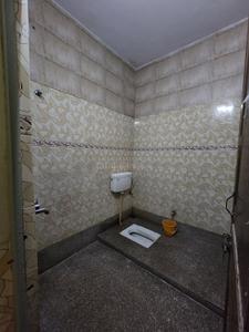 Bathroom Image of 2000 Sq.ft 3 BHK Builder Floor for rent in Manduwadih Varanasi for Rs. 18000