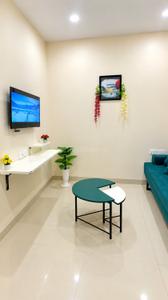 Hall Image of 450 Sq.ft 1 BHK Apartment / Flat for rent in Scheme No 114 Indore for Rs. 18000