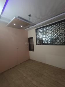 Bedroom Image of 650 Sq.ft 2 BHK Builder Floor for rent in Uttam Nagar New Delhi for Rs. 15048