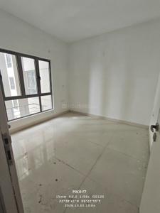 Bedroom Image of 930 Sq.ft 2 BHK Apartment / Flat for rent in Siddha Eden Lakeville, Baranagar Kolkata for Rs. 23000