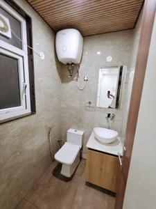 Bathroom Image of 670 Sq.ft 1 BHK Apartment / Flat for rent in Adarsh Gardens, JP Nagar Bengaluru for Rs. 15000