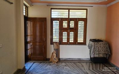 Bedroom Image of 1500 Sq.ft 2 BHK Builder Floor for rent in Sector 39 Gurgaon for Rs. 34000