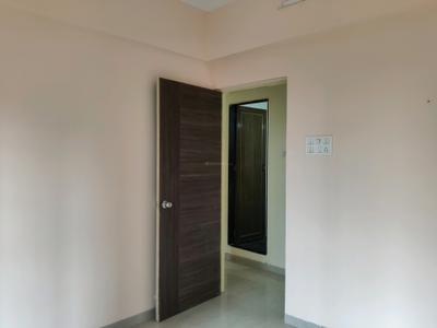 Bedroom Image of 910 Sq.ft 2 BHK Apartment / Flat for rent in Kasarvadavali Thane for Rs. 25500