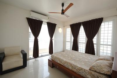Bedroom Image of 2500 Sq.ft 4 BHK Apartment / Flat for rent in Panampilly Nagar Kochi for Rs. 80000