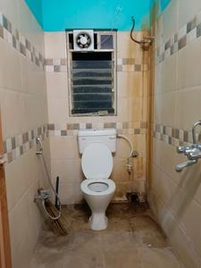 Common Bathroom Image of 1097 Sq.ft 3 BHK Apartment / Flat for sale in Sarsuna Kolkata for Rs. 5200000