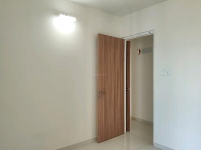 Bedroom Image of 750 Sq.ft 2 BHK Apartment / Flat for rent in The Atmosphere O2, Mulund West Mumbai for Rs. 65500