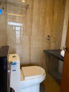 Bathroom Image of 2000 Sq.ft 3 BHK Apartment / Flat for rent in Hutchins Park, Cooke Town Bengaluru for Rs. 100000