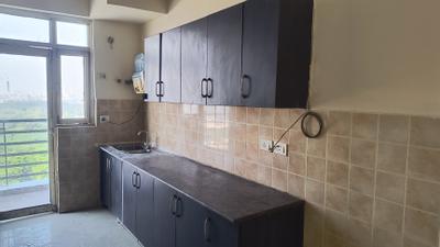 Kitchen Image of 1349 Sq.ft 3 BHK Apartment / Flat for rent in Gardenia Glory, Sector 46 Noida for Rs. 36000