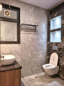 Common Bathroom Image of 2700 Sq.ft 4 BHK Builder Floor for sale in Big Block South City 2, Sector 49 Gurgaon for Rs. 34500000