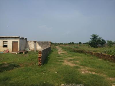 Image of 100 Sq.ft Residential Plot / Land for sale in Bhanauta, Greater Noida for Rs. 3500000