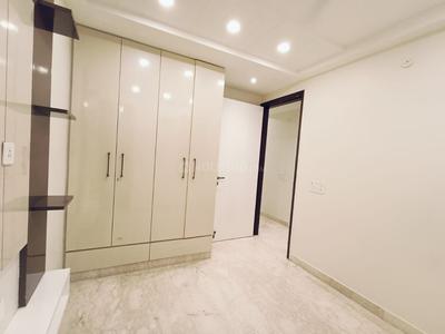 Bedroom Image of 1000 Sq.ft 3 BHK Builder Floor for rent in Anand Vihar New Delhi for Rs. 36000