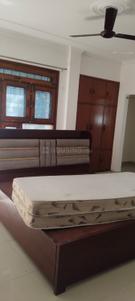 Bedroom Image of 2000 Sq.ft 3.5 BHK Apartment / Flat for rent in Purvanchal Sanchar Vihar, Sector 62 Noida for Rs. 40000