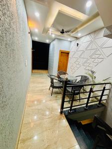 Hall Image of 2200 Sq.ft 3 BHK Builder Floor for rent in Parsvnath Parsvnath Greens, Mubarakpur Dera Bassi for Rs. 30000