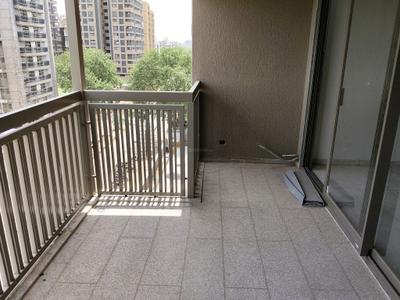 Living Room Image of 2300 Sq.ft 3 BHK Apartment / Flat for sale in Kiara Jade, Koteshwar Ahmedabad for Rs. 14800000