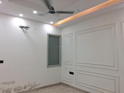 Bedroom Image of 2700 Sq.ft 4 BHK Builder Floor for sale in Mansarover Garden New Delhi for Rs. 45000000