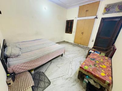 Bedroom Image of 320 Sq.ft 1 RK Independent House for rent in Sector 27 Noida for Rs. 19500