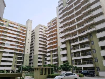 Building Image of 1400 Sq.ft 2 BHK Apartment / Flat for rent in Bakkarwala New Delhi for Rs. 25000