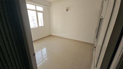 Bedroom Image of 1050 Sq.ft 2 BHK Apartment / Flat for rent in Suncity Avenue 76, Sector 76 Gurgaon for Rs. 24000