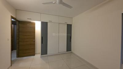 Bedroom Image of 2300 Sq.ft 3 BHK Apartment / Flat for rent in Shivalik Green View, Shantigram Ahmedabad for Rs. 65000