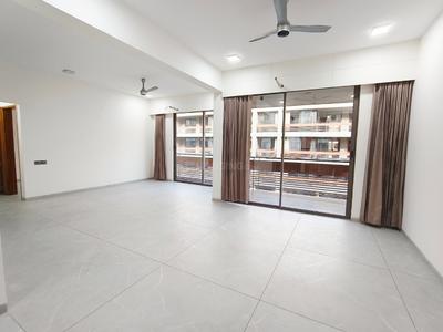 Living Room Image of 2916 Sq.ft 3 BHK Apartment / Flat for rent in Saamarth H7, PDPU Road Gandhinagar for Rs. 36000