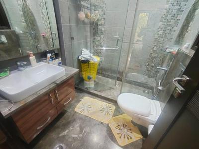 Image of 2200 Sq.ft 3 BHK Builder Floor for sale in Navjeevan Vihar, New Delhi for Rs. 67500000