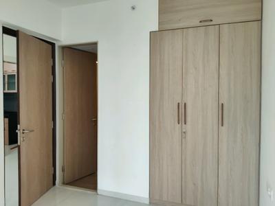 Bedroom Image of 700 Sq.ft 2 BHK Apartment / Flat for sale in Lodha Amara, Thane West Thane for Rs. 12700000