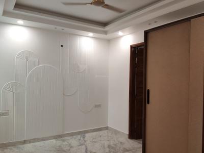 Bedroom Image of 1350 Sq.ft 3 BHK Apartment / Flat for sale in Vasant Kunj New Delhi for Rs. 13800000